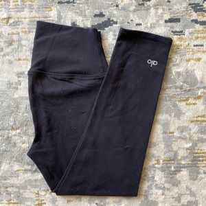 Black Ali Yoga Leggings